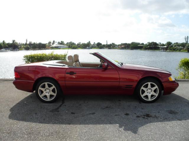 Mercedes-Benz SL Class 1997 photo 2
