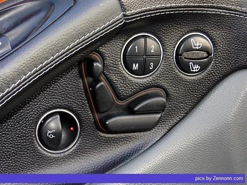 Mercedes-Benz SL Class 2003 photo 1