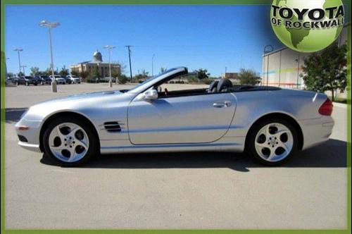 Mercedes-Benz SL Class 2004 photo 2
