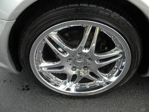 Mercedes-Benz SL Class 2004 photo 2