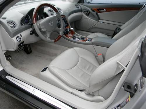 Mercedes-Benz SL Class 2004 photo 1