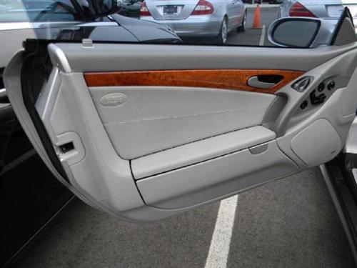 Mercedes-Benz SL Class 2004 photo 4