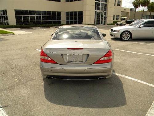 Mercedes-Benz SL Class 2007 photo 1