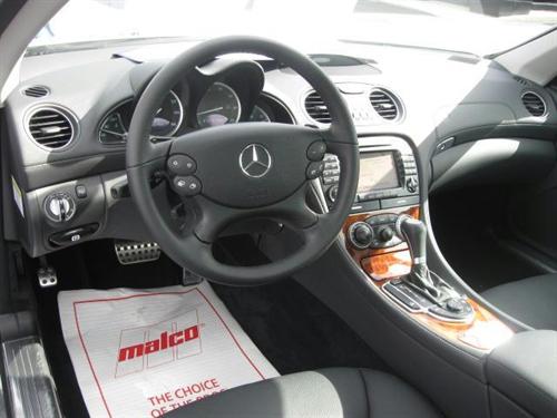 Mercedes-Benz SL Class 2008 photo 2