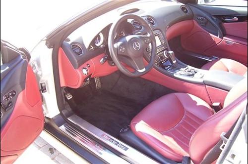 Mercedes-Benz SL Class 2009 photo 3