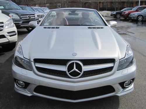 Mercedes-Benz SL Class 2009 photo 2