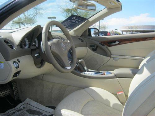 Mercedes-Benz SL Class 2009 photo 2