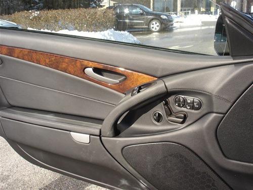 Mercedes-Benz SL Class 2009 photo 4