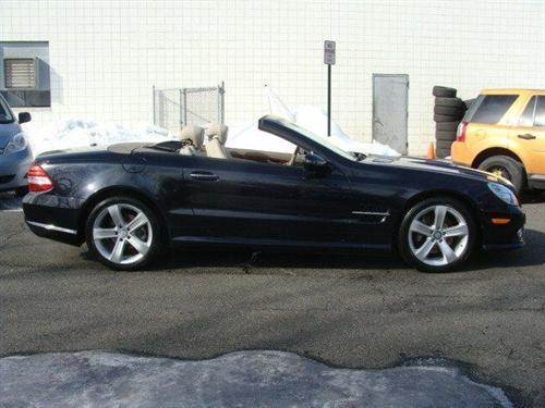 Mercedes-Benz SL Class 2009 photo 4