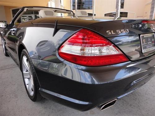 Mercedes-Benz SL Class 2009 photo 2