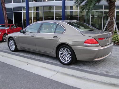 Mercedes-Benz S Class 2006 photo 2