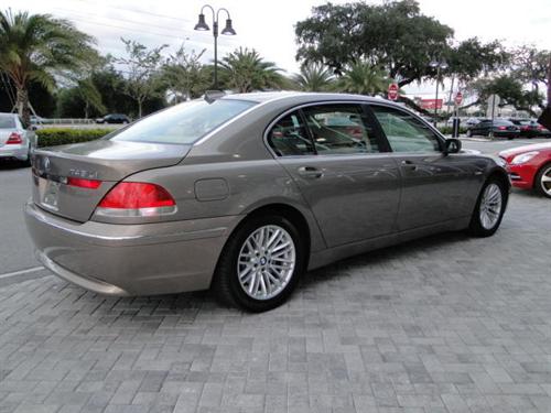 Mercedes-Benz S Class 2006 photo 4