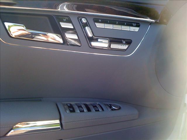 Mercedes-Benz S Class 2007 photo 5