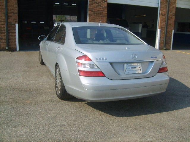 Mercedes-Benz S Class 2007 photo 2