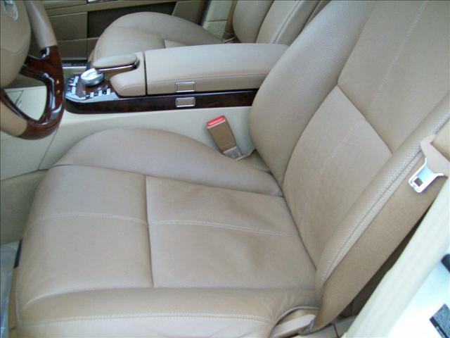 Mercedes-Benz S Class 2007 photo 2