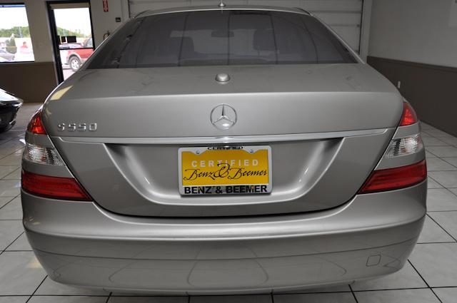 Mercedes-Benz S Class 2007 photo 4