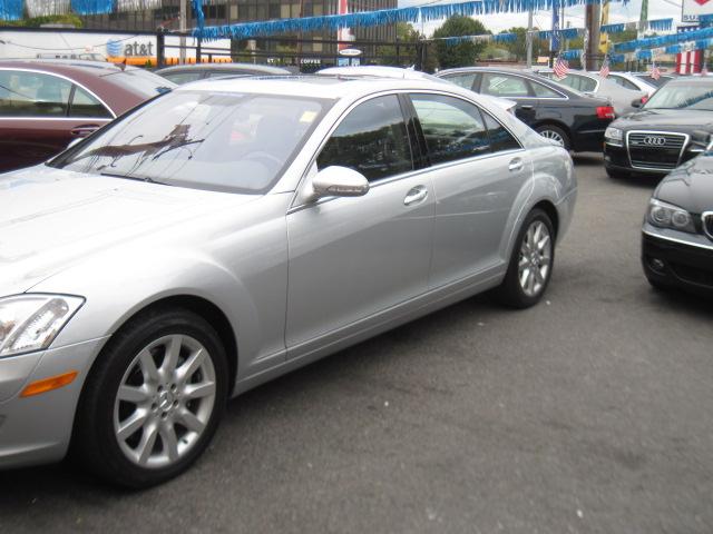 Mercedes-Benz S Class 2007 photo 2