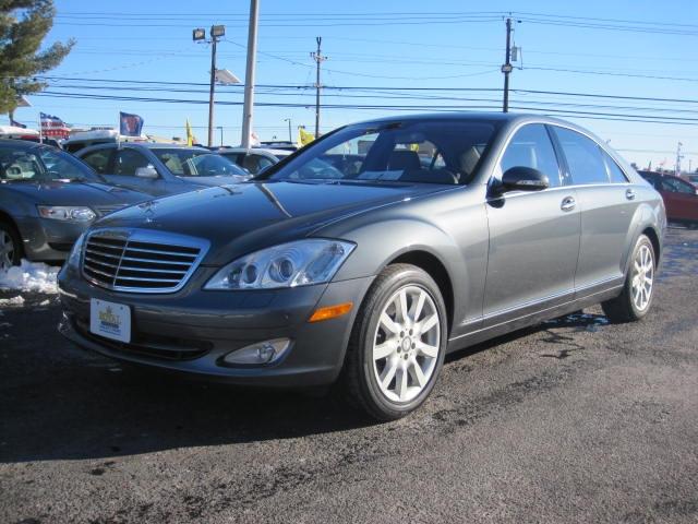 Mercedes-Benz S Class 18900+375 Sedan