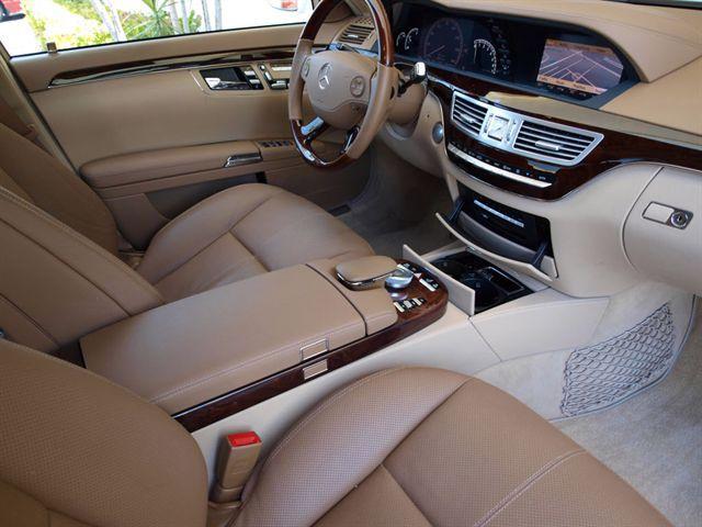 Mercedes-Benz S Class 2008 photo 2