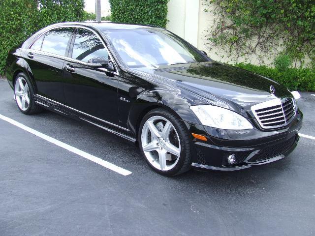 Mercedes-Benz S Class 18900+375 Sedan