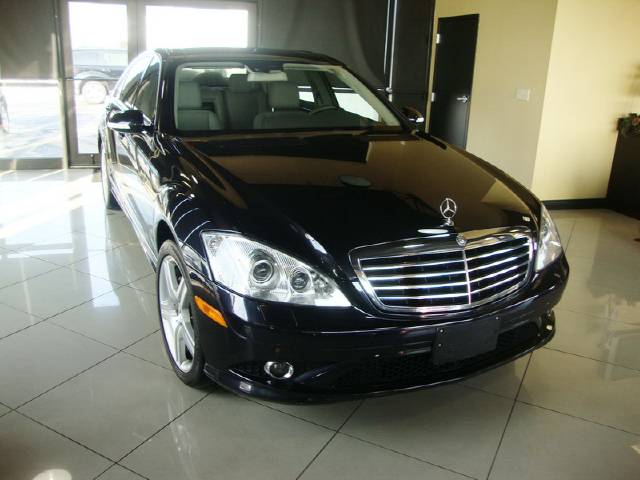 Mercedes-Benz S Class 18900+375 Sedan