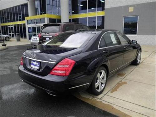 Mercedes-Benz S Class 2010 photo 4