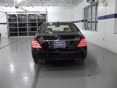 Mercedes-Benz S Class 2010 photo 4