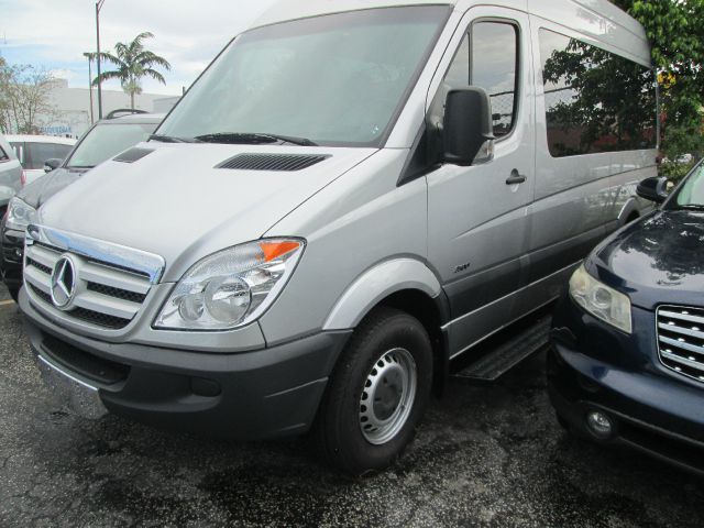 Mercedes-Benz Sprinter 2500 2007 photo 2