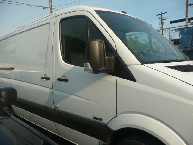 Mercedes-Benz Sprinter 2500 2010 photo 10