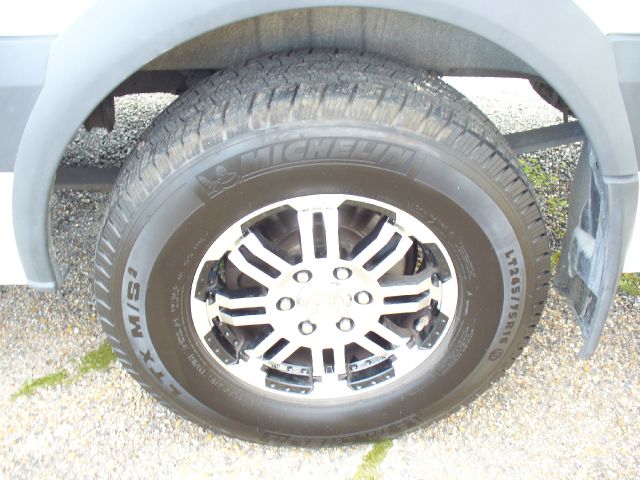 Mercedes-Benz Sprinter 2500 2011 photo 11