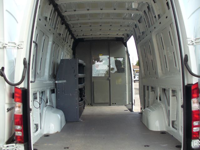 Mercedes-Benz Sprinter 2500 2011 photo 4