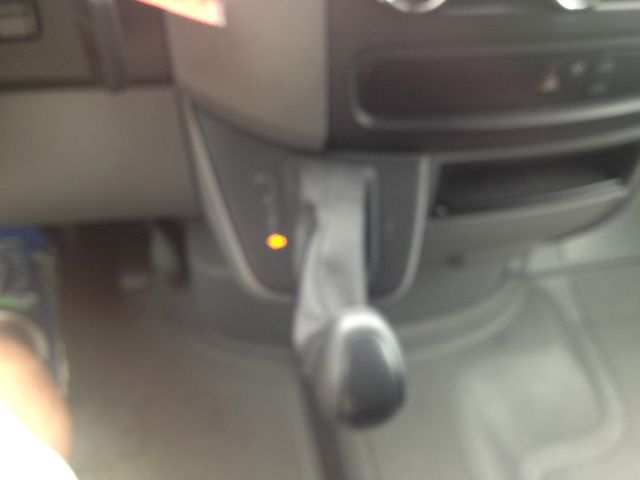 Mercedes-Benz Sprinter 2500 2012 photo 34