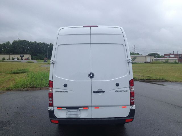 Mercedes-Benz Sprinter 2500 2012 photo 7