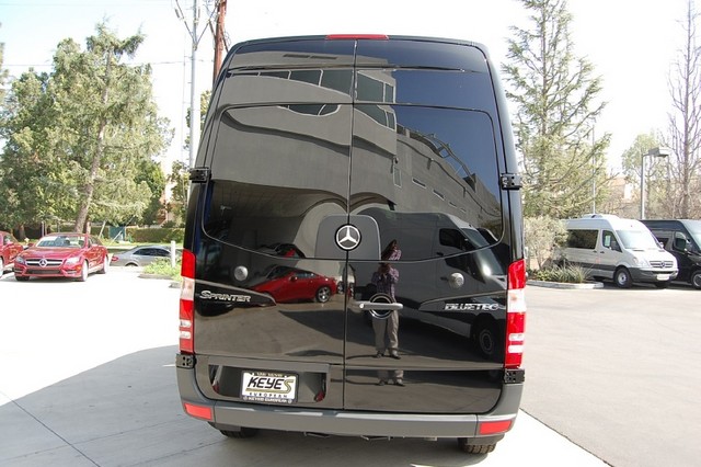 Mercedes-Benz Sprinter 2500 2013 photo 3