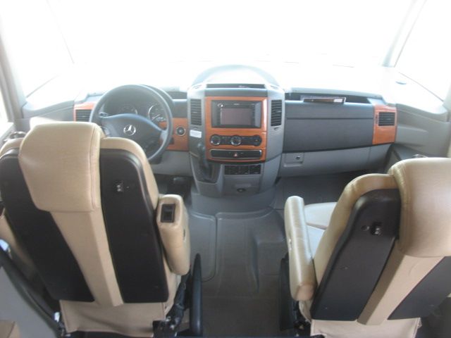 Mercedes-Benz Sprinter 3500 2010 photo 3