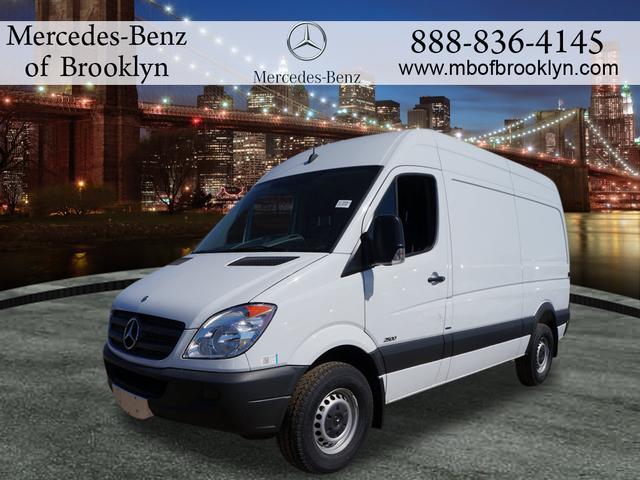 Mercedes-Benz Sprinter 3500 2013 photo 1