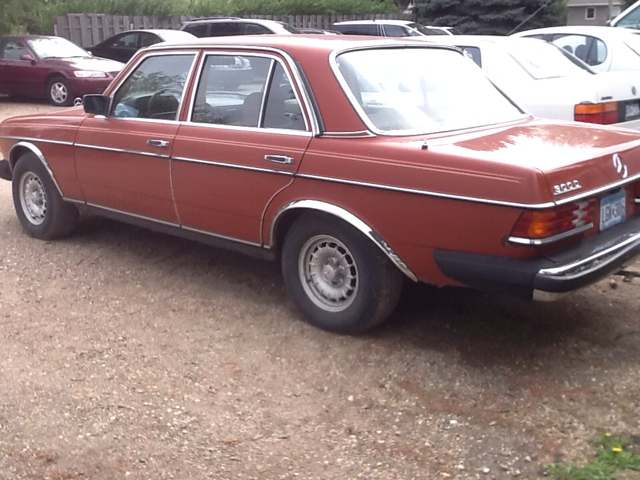 Mercedes-Benz Unspecified 1984 photo 26