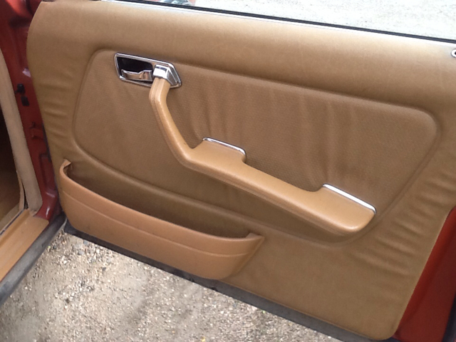 Mercedes-Benz Unspecified 1984 photo 6