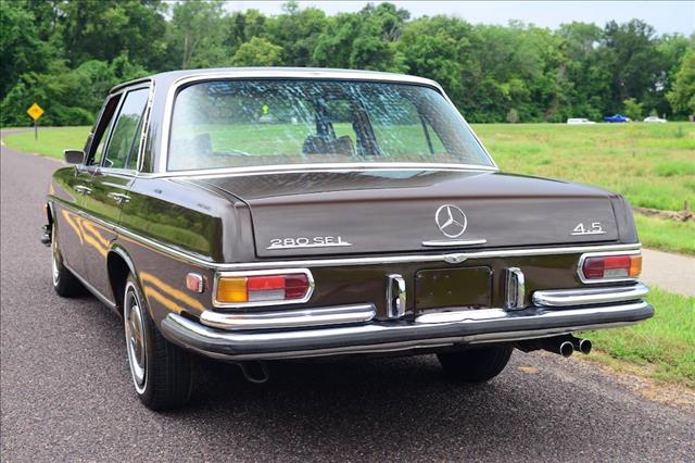 Mercedes Benz 280SEL 1972 photo 3