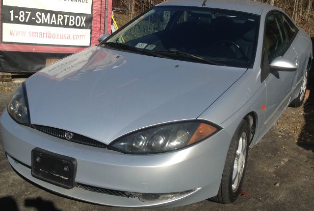 Mercury Cougar 2000 photo 1