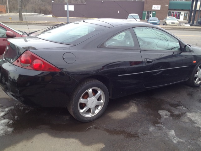 Mercury Cougar 2001 photo 0