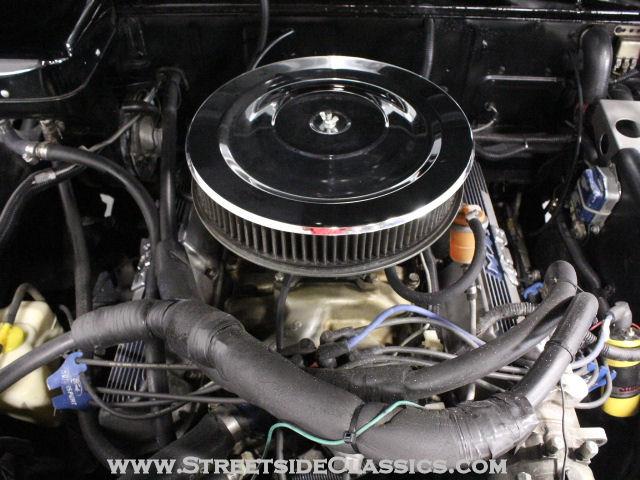 Mercury Eight 1951 photo 3