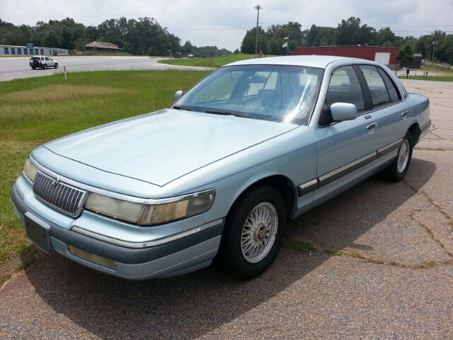Mercury Grand Marquis 1992 photo 4