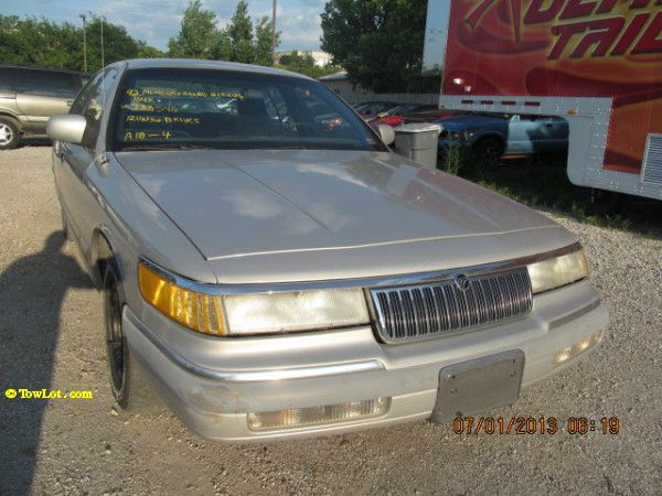 Mercury Grand Marquis XLS Sedan