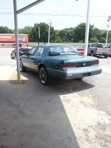 Mercury Grand Marquis 1993 photo 1