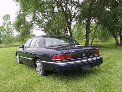 Mercury Grand Marquis 1993 photo 3