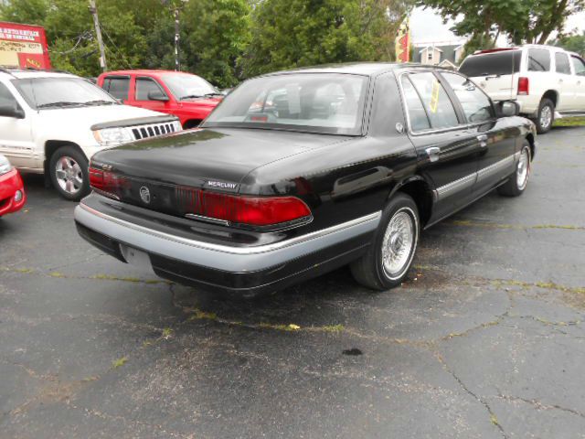 Mercury Grand Marquis 1994 photo 1