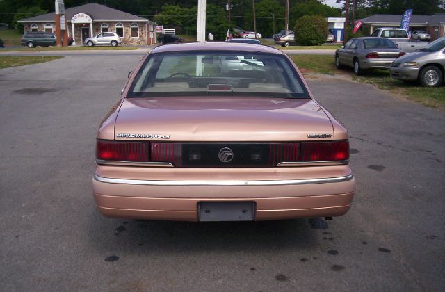 Mercury Grand Marquis 1994 photo 2