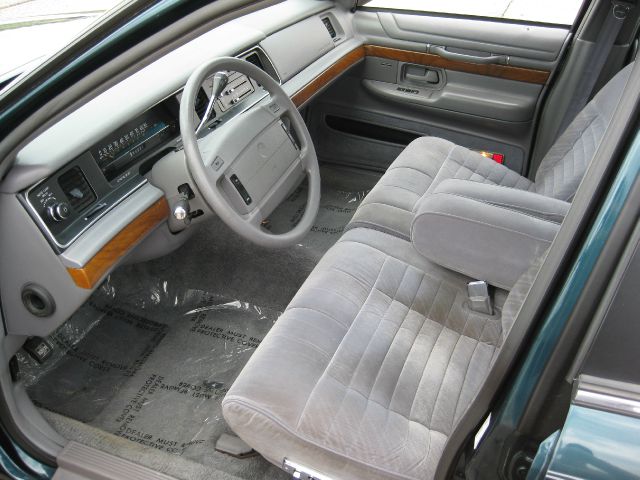 Mercury Grand Marquis 1994 photo 1