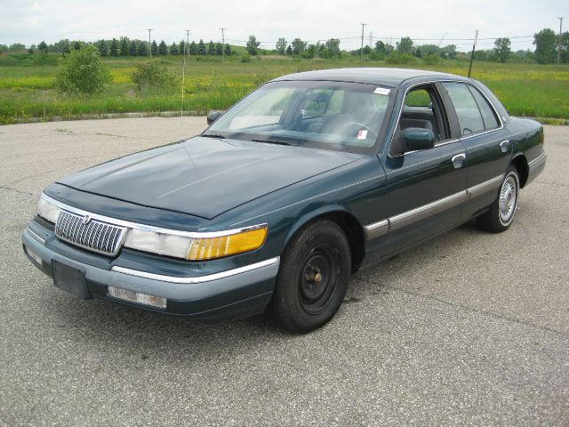 Mercury Grand Marquis 1994 photo 3